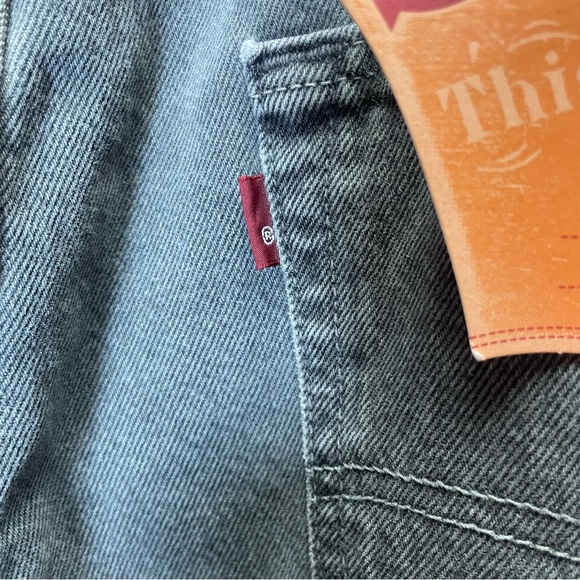 Levi’s 501 Gray Button Fly Denim Jeans - Picture 6 of 9